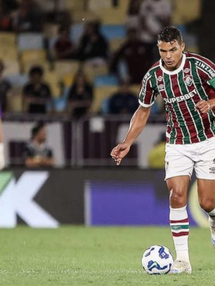 Thiago Silva sofre les&atilde;o e desfalcar&aacute; Fluminense; veja por quanto tempo