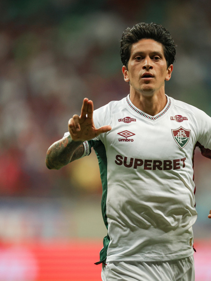 Cano marcou duas vezes na partida contra o Bahia, em Salvador