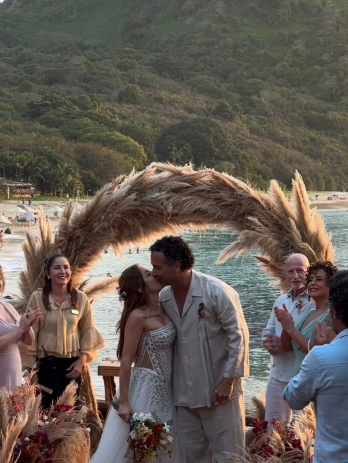 Marco Luque e Jessica Correia se casam