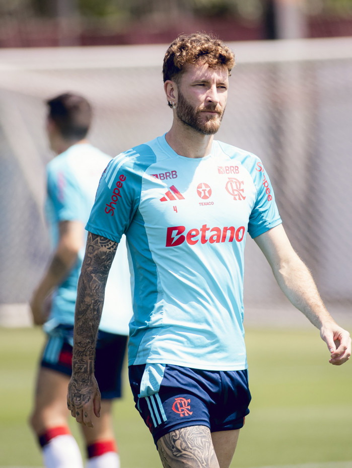 Léo Pereira é zagueiro do Flamengo