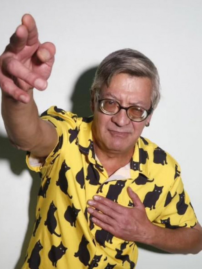 Julio Reny tem 66 anos e é um dos principais artistas da música gaúcha