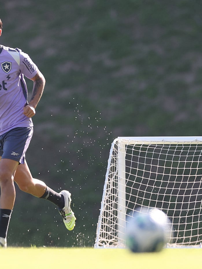 Santiago Rodríguez será mantido no time titular do Glorioso