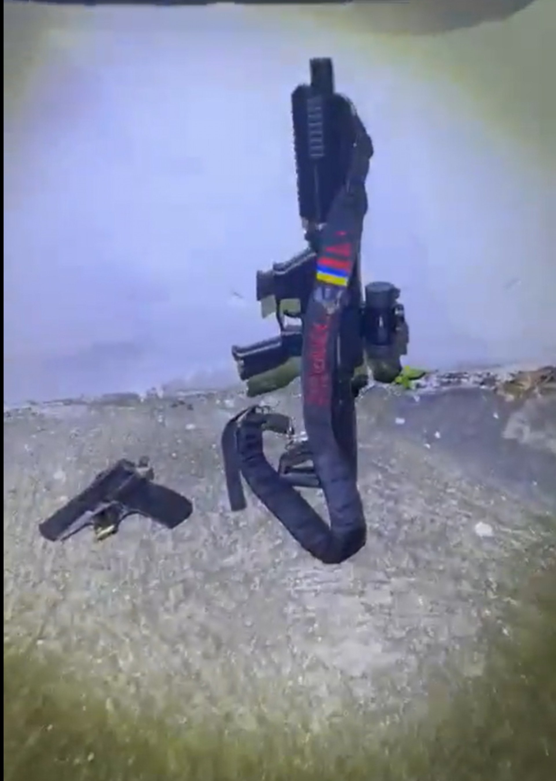 As armas foram apreendidas por policias militares na ação