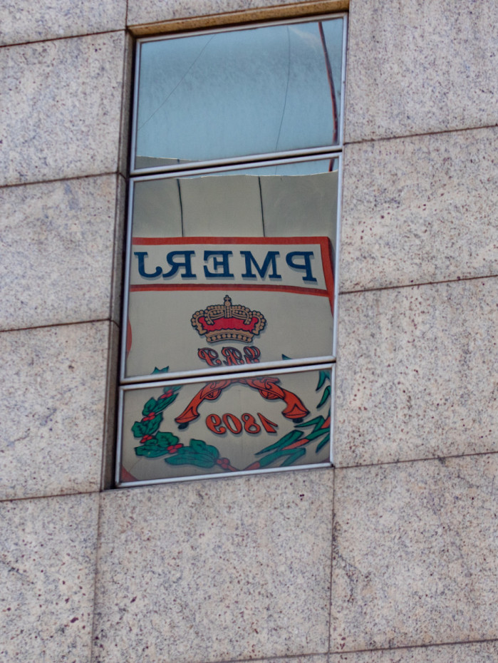 A Corregedoria da Pol&iacute;cia Militar prendeu os policiais nesta quinta-feira (5)