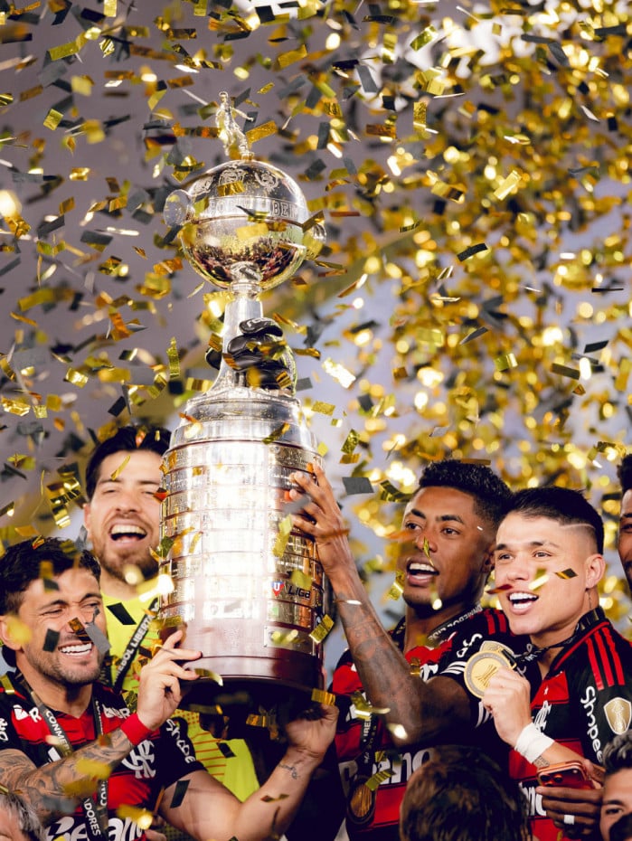 Flamengo ter&aacute; m&ecirc;s de dezembro lotado e super decisivo