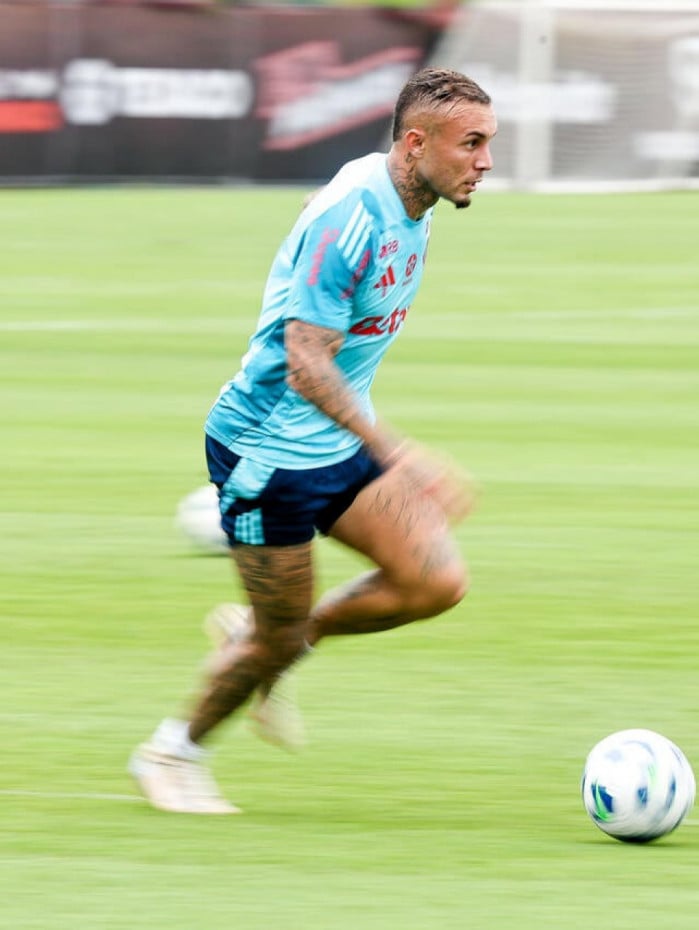 Everton Cebolinha deve sair do Flamengo em janeiro de 2026