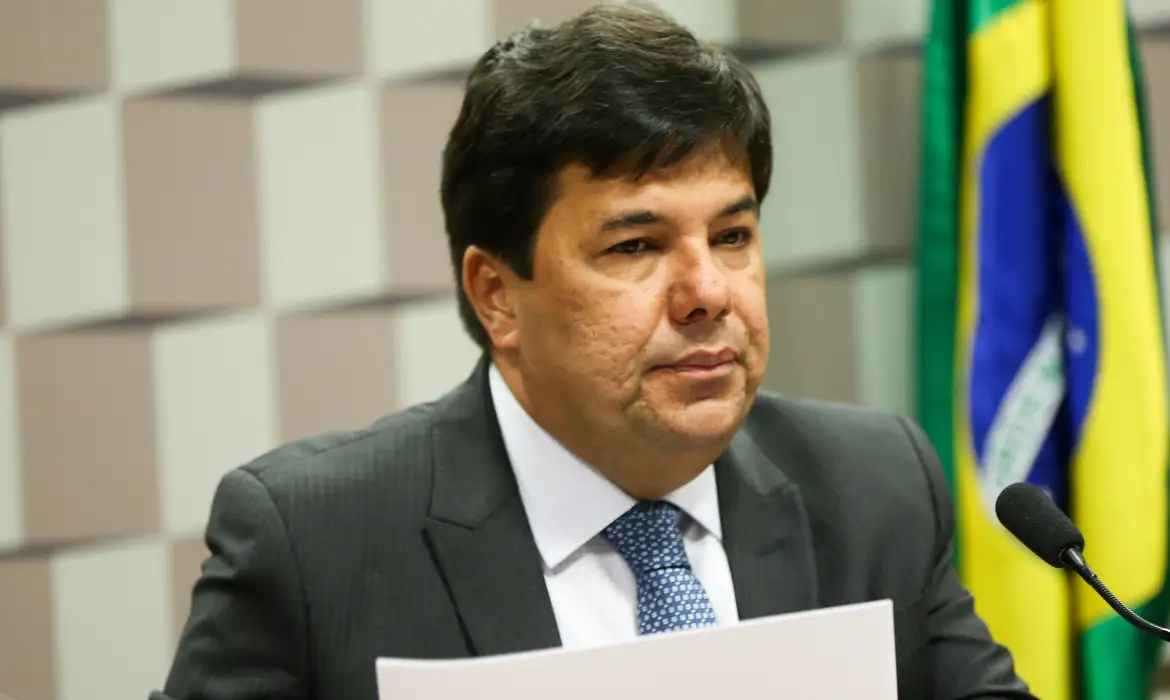 Deputado Mendon&ccedil;a Filho espera que o cen&aacute;rio internacional auxilie para a aprova&ccedil;&atilde;o do texto