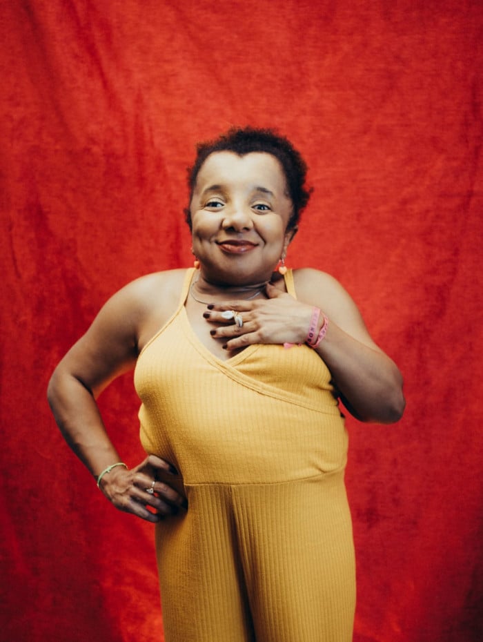 Roberta Holiday, artista visual da Baixada Fluminense