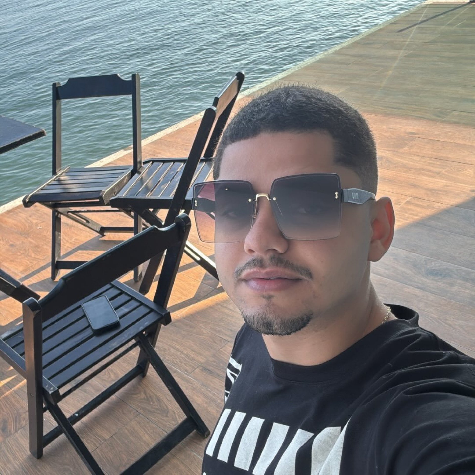 Letícia Noronha era designer de unhas, e Yuri, dono de uma fazenda