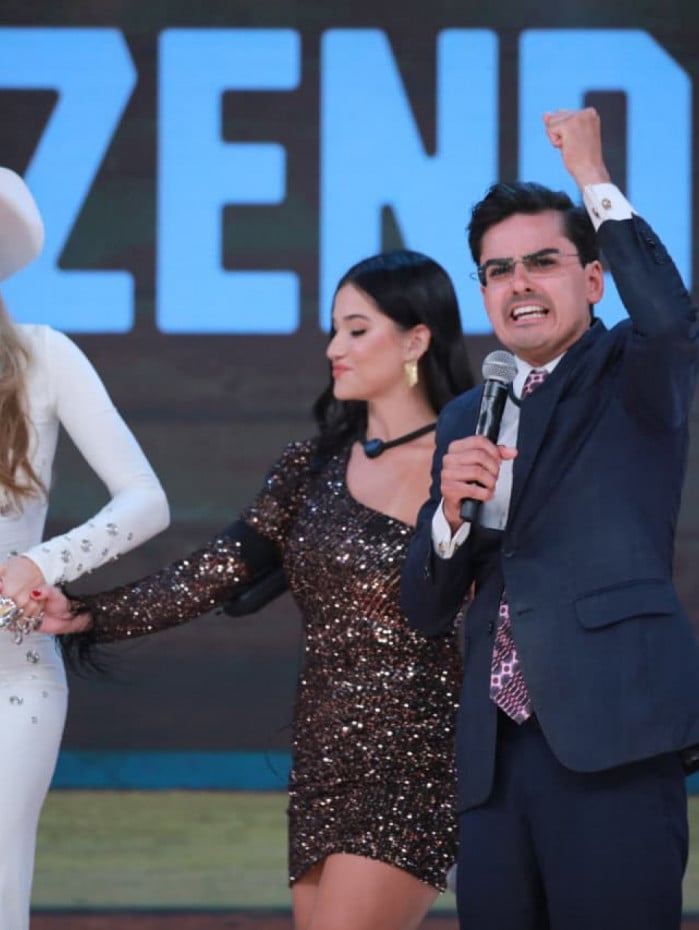 Dudu Camargo vence 'A Fazenda 17'