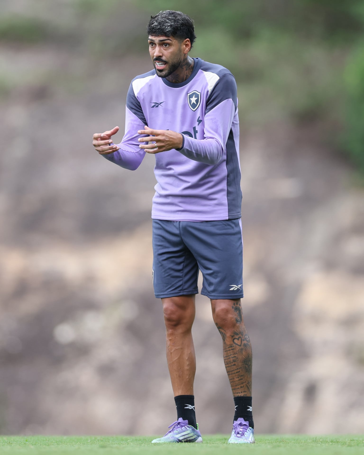 Alexander Barboza chegou a ser oferecido, por meio de seus empresários, ao Fluminense