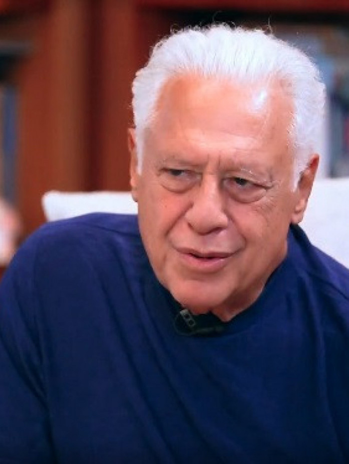 Antonio Fagundes durante entrevista ao 'Fant&aacute;stico'