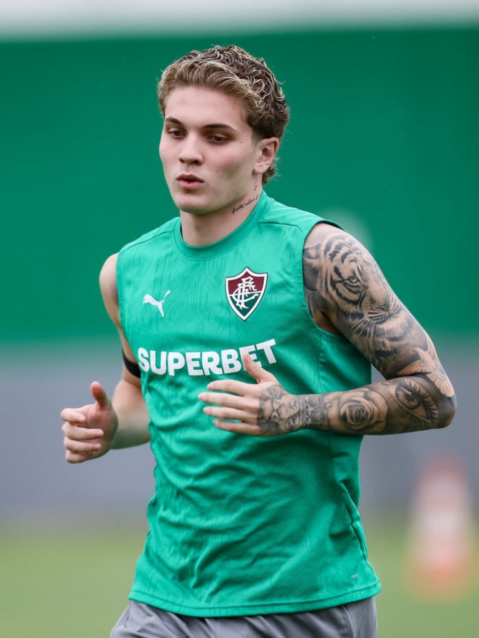 L&eacute;o Jance em treino do Fluminense no CT Carlos Castilho