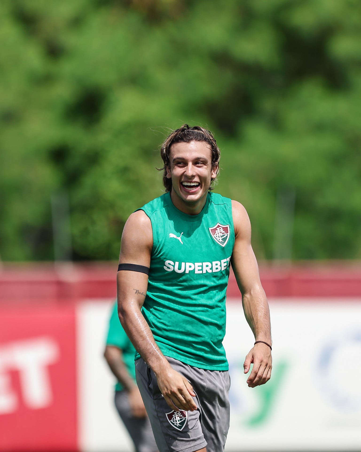 Uruguaio Canobbio rindo à toa com a chance do Fluminense começar o ano com um título no Maracanã
