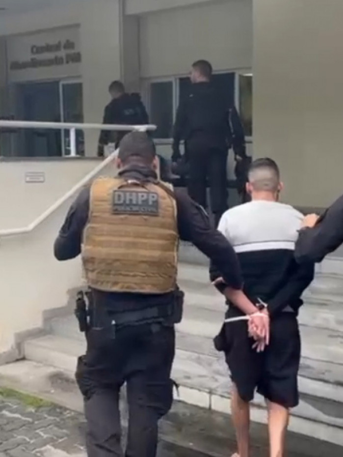 José Matheus Silveira é acusado de tráfico de drogas e de homicídios