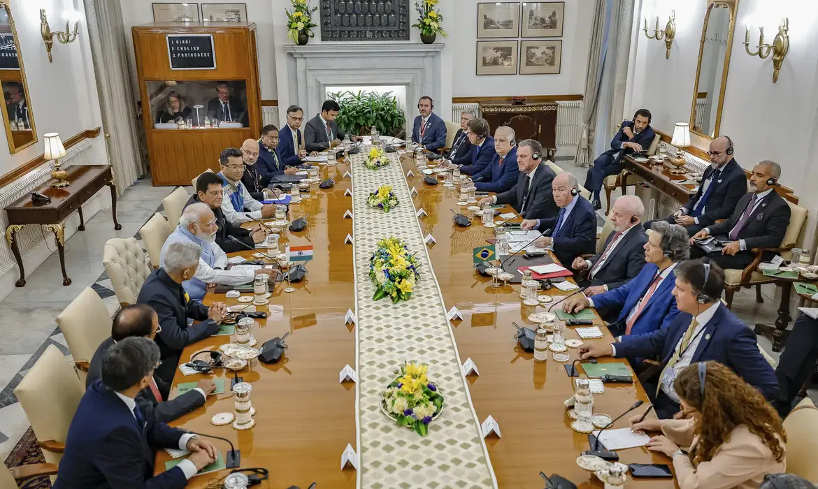 Brasil e &Iacute;ndia fazem parceria para produ&ccedil;&atilde;o de medicamentos