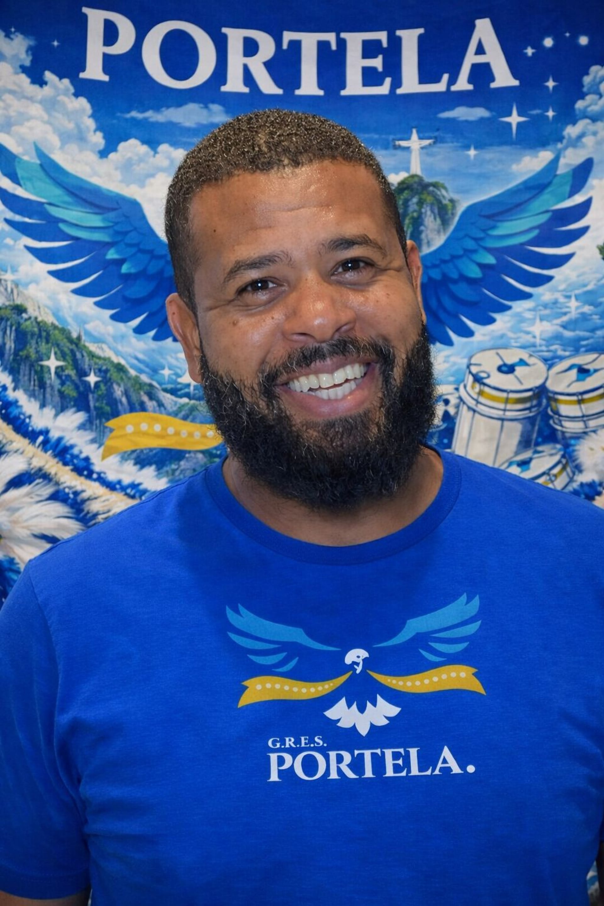 Portela anuncia Bruno Ribas como novo intérprete
