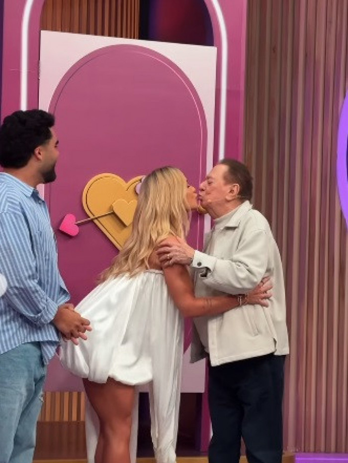 Virginia Fonseca grava &uacute;ltimo 'Sabadou'