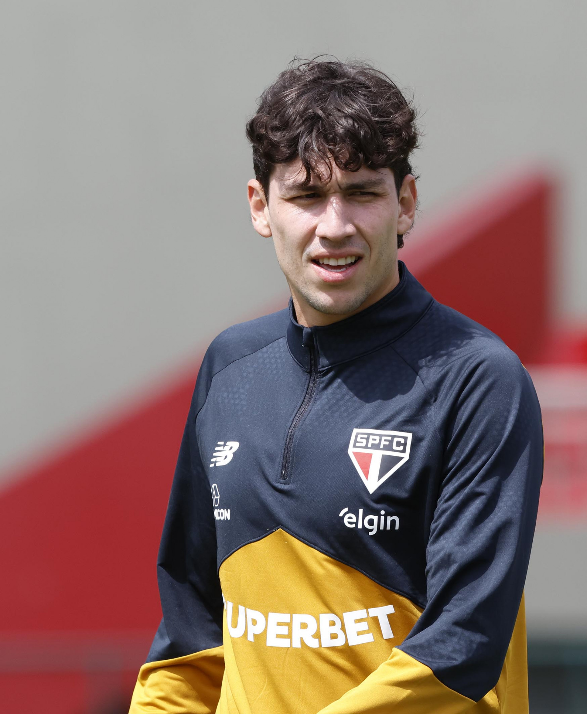 Ferraresi não tem sido titular no São Paulo