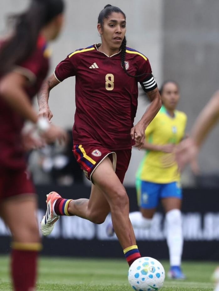 Amistoso Brasil x Venezuela, feminino, &eacute; interrompido por motivos de seguran&ccedil;a