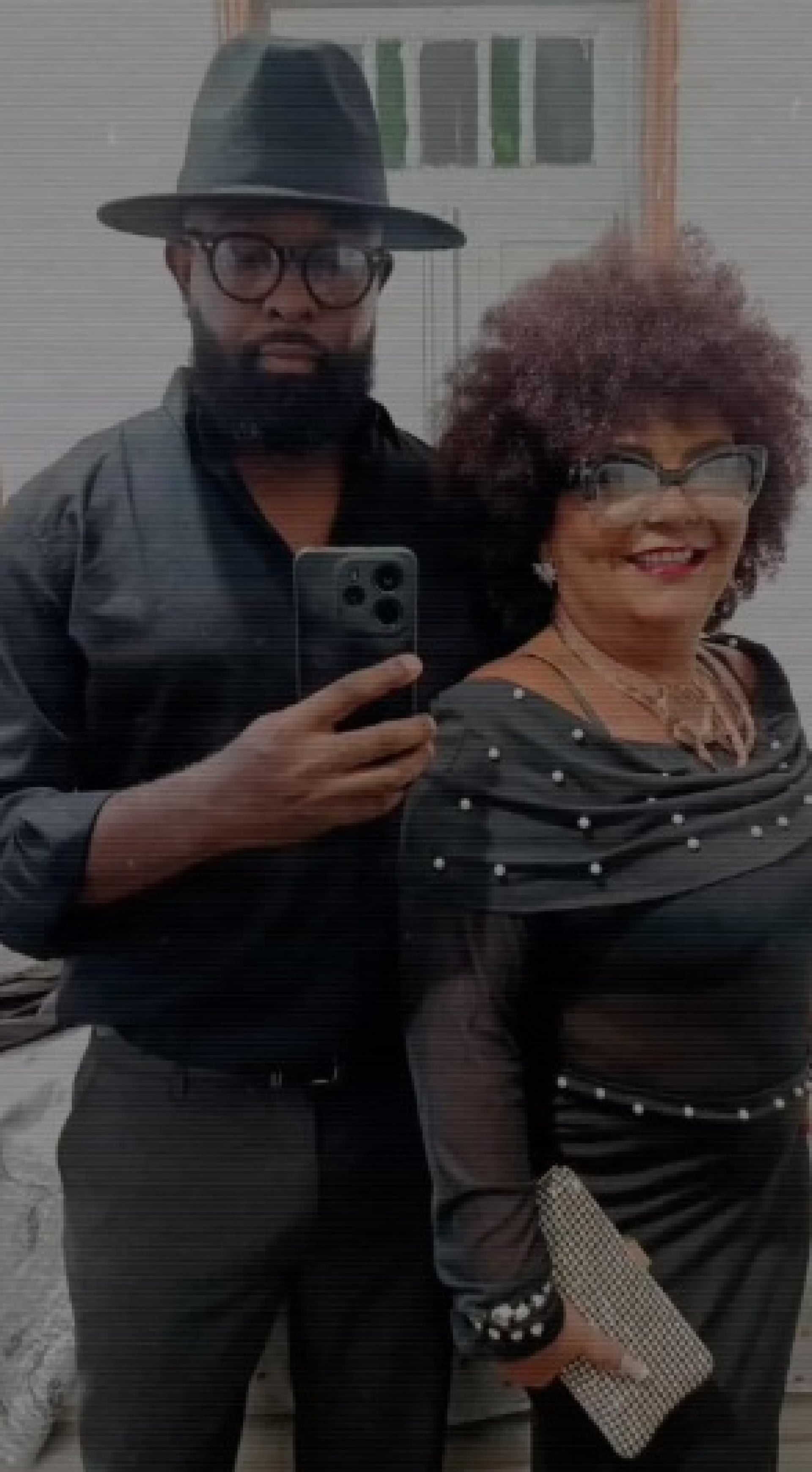 Babi Cruz e o namorado André Caetano