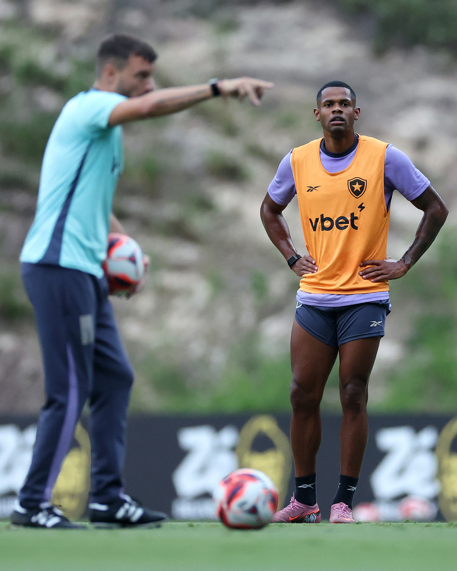 Junior Santos. Treino do Botafogo, Espaco Lonier. 05 de Marco de 2026, Rio de Janeiro, RJ, Brasil. Foto: Vitor Silva/Botafogo. 
Imagem protegida pela Lei do Direito Autoral Nº 9.610, DE 19 DE FEVEREIRO DE 1998. Sendo proibido qualquer uso comercial, remunerado e manipulacao/alteracao da obra.