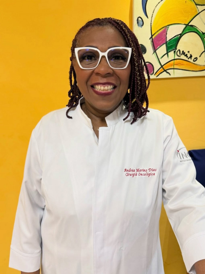 Andr&eacute;a Marins, 61 anos, era ginecologista e cirurgi&atilde;-geral