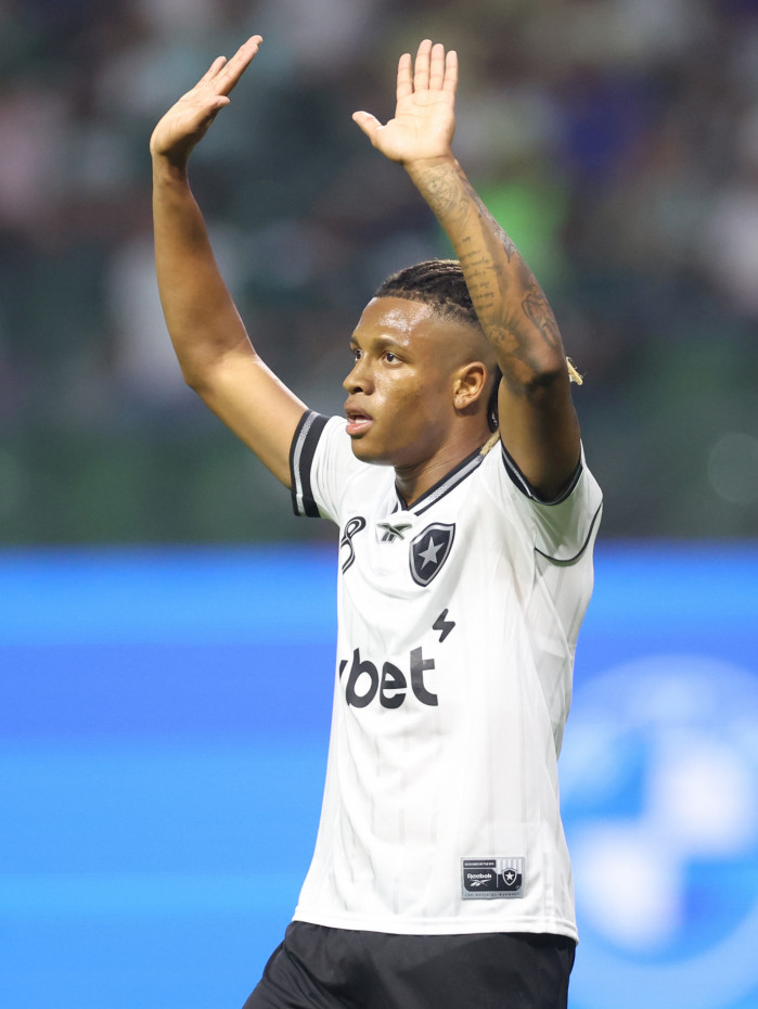 Ex-jogador do Palmeiras, Danilo n&atilde;o comemorou contra o Porco