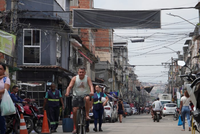 Obras na Mar&eacute;: estimativa de cerca de 200 mil pessoas com &aacute;gua regular at&eacute; o fim de 2027