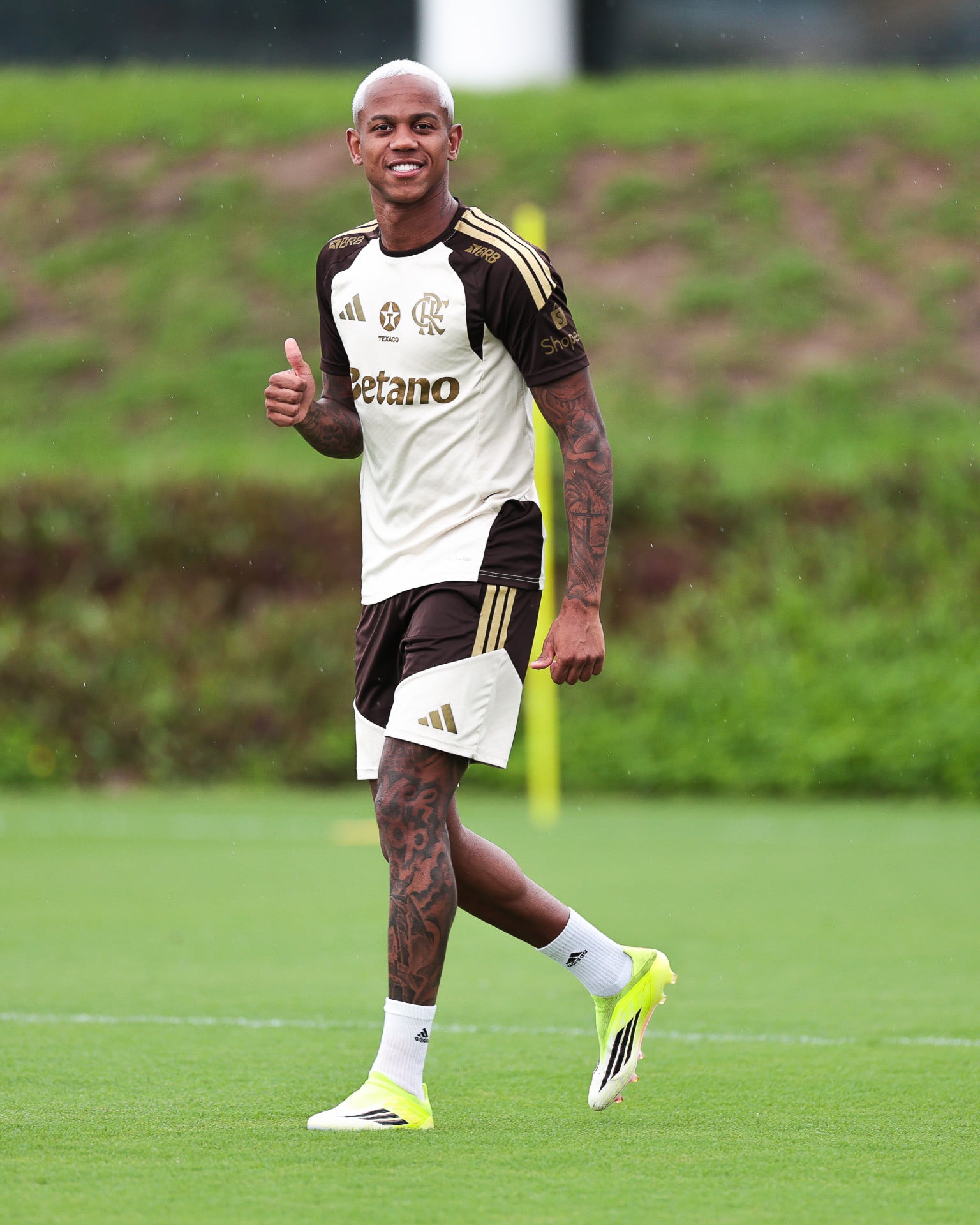 Wallace Yan chegou a acertar sua ida ao Bragantino no início do ano