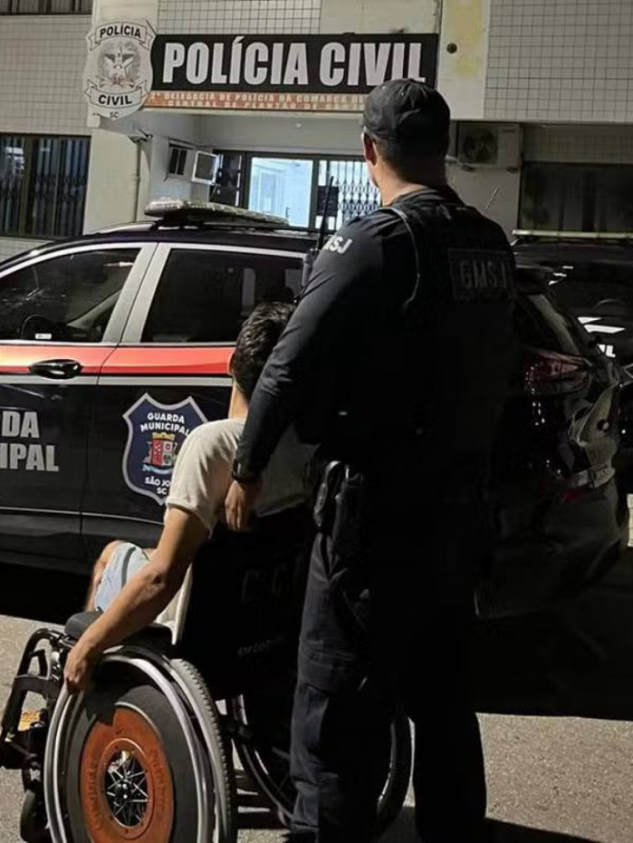 Suspeito foi flagrado dentro do banco ap&oacute;s sistema de seguran&ccedil;a ser acionado