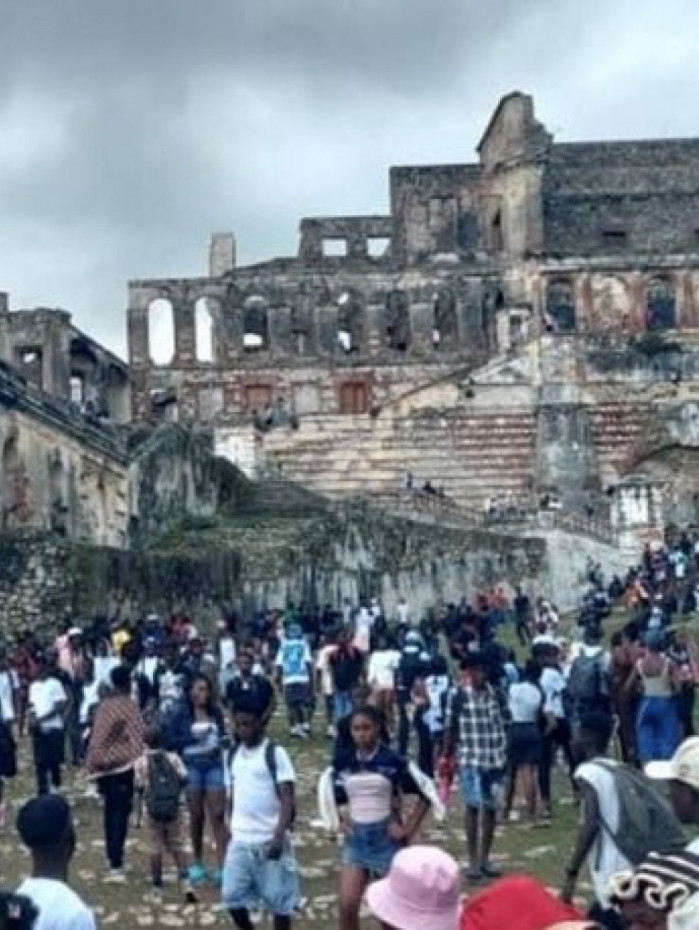 A fortaleza de Laferriere-Citadel, um dos principais pontos tur&iacute;sticos do Haiti, estava lotada na hora do tumulto