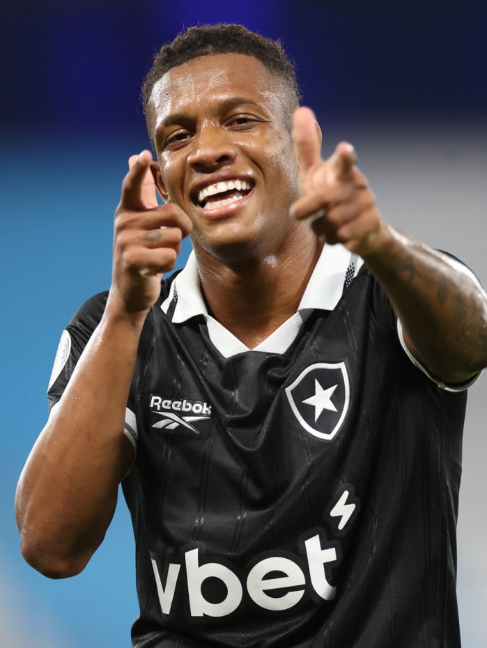 Reserva no jogo de ontem, Danilo entrou na etapa final e marcou o gol da vit&oacute;ria nos acr&eacute;scimos