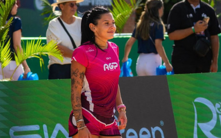 Ana Castela mostra habilidade no futevôlei: 'Quem diria'