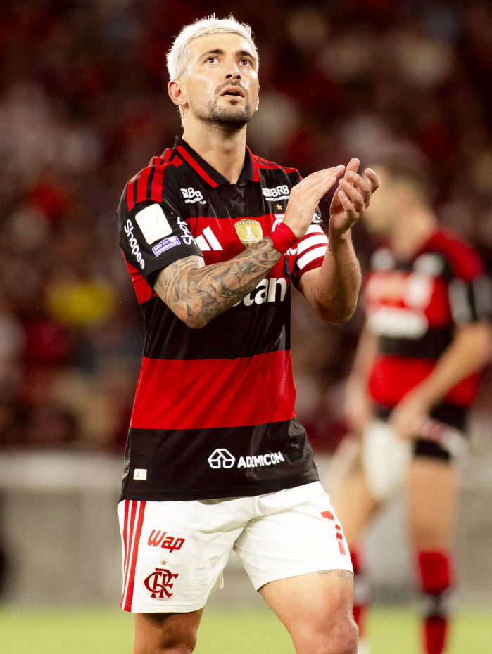 Com o gol de ontem, Arrasca entra no top-20 de goleadores do Fla