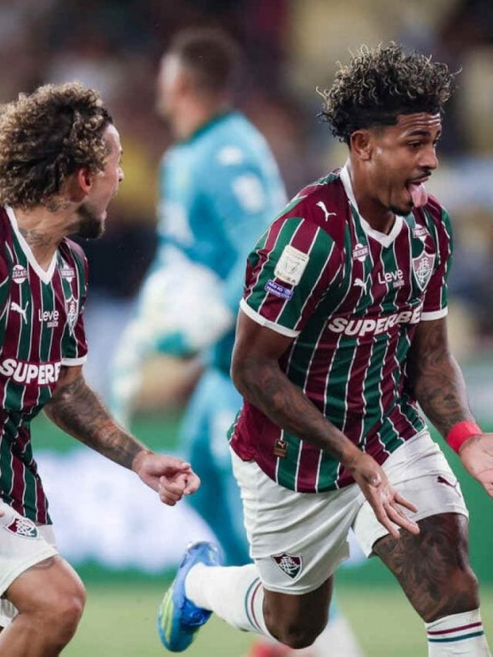 John Kennedy muda postura e tem papel decisivo no Fluminense