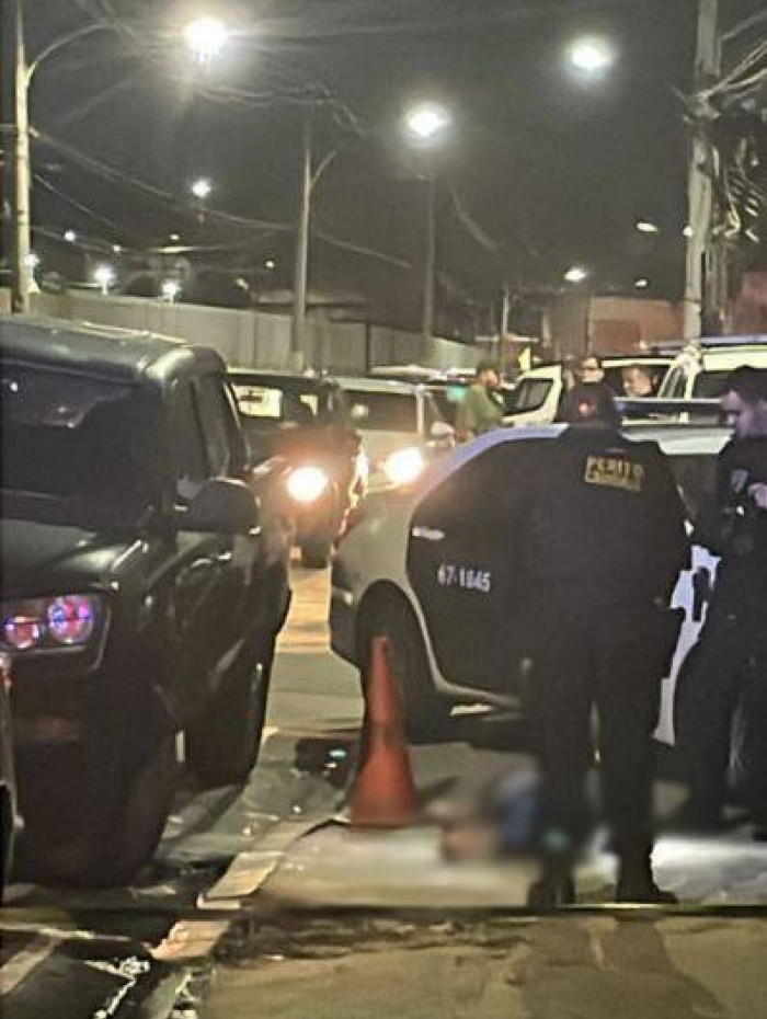 Criminoso estava assaltando ve&iacute;culos na regi&atilde;o quando acabou baleado