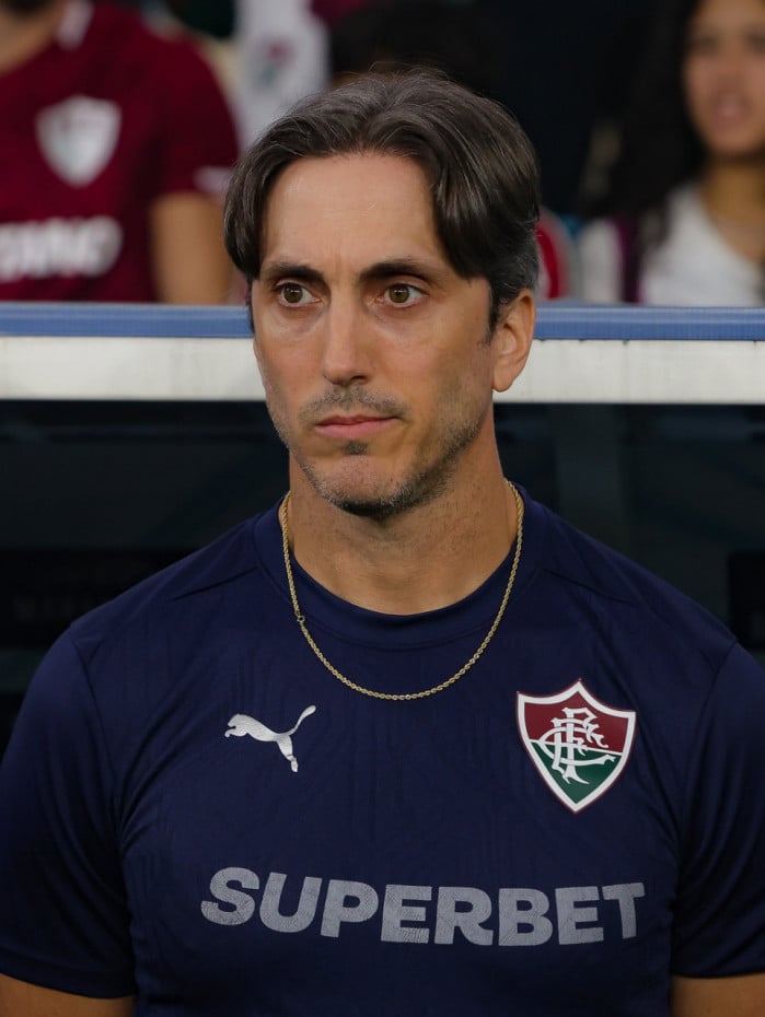 O t&eacute;cnico Lu&iacute;s Zubeld&iacute;a 