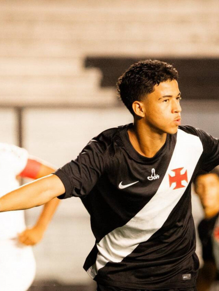 Vasco relacionar&aacute; jovens para jogo contra o Ol&iacute;mpia (PAR)