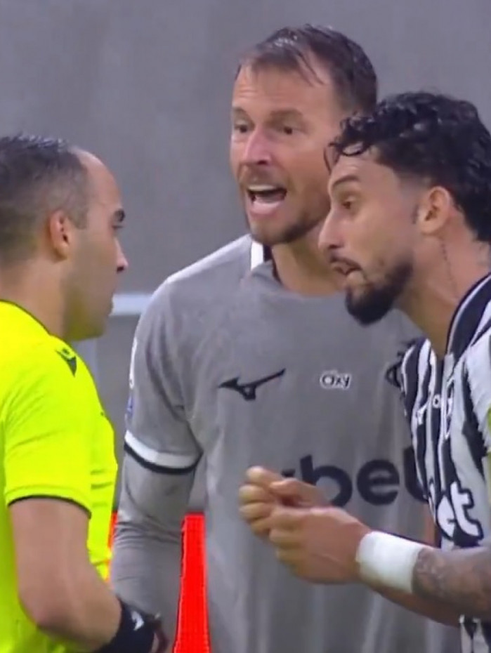 Neto xingou várias vezes o juiz Davi de Oliveira Lacerda