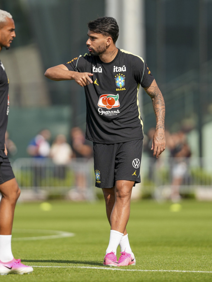 Wesley e Paquetá