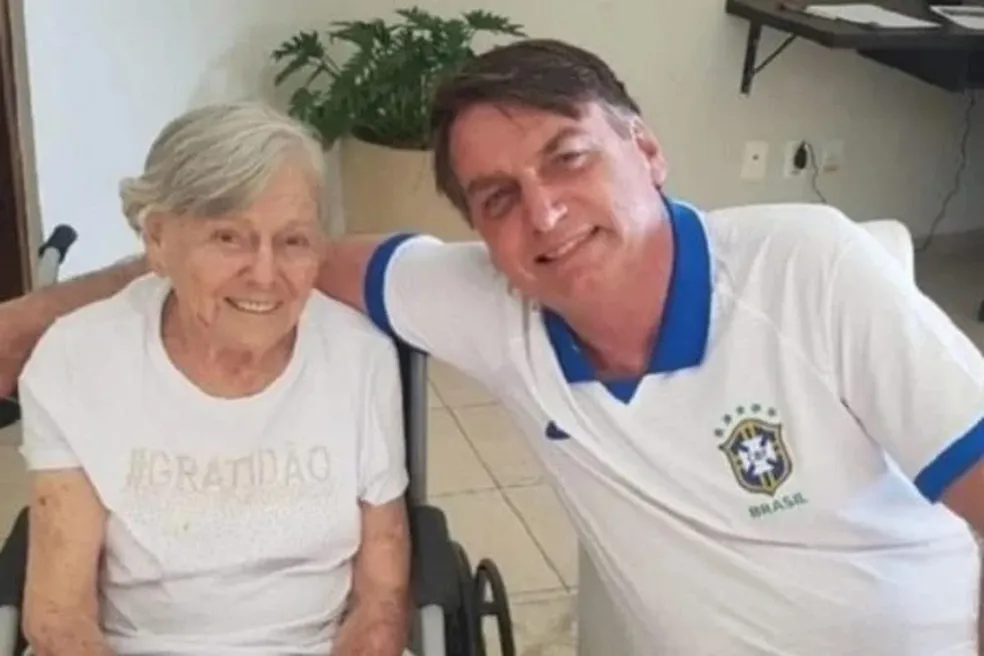 Olinda Bonturi Bolsonaro morreu em 2022 aos 94 anos