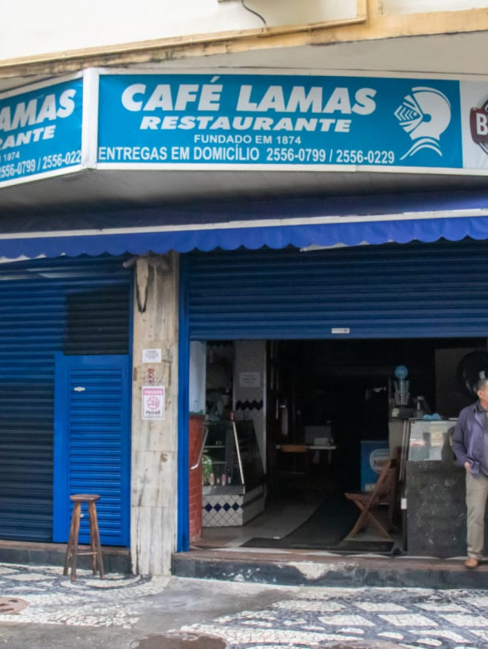 Caf&eacute; Lamas, de 152 anos, ficar&aacute; fechado para obras ap&oacute;s inc&ecirc;ndio