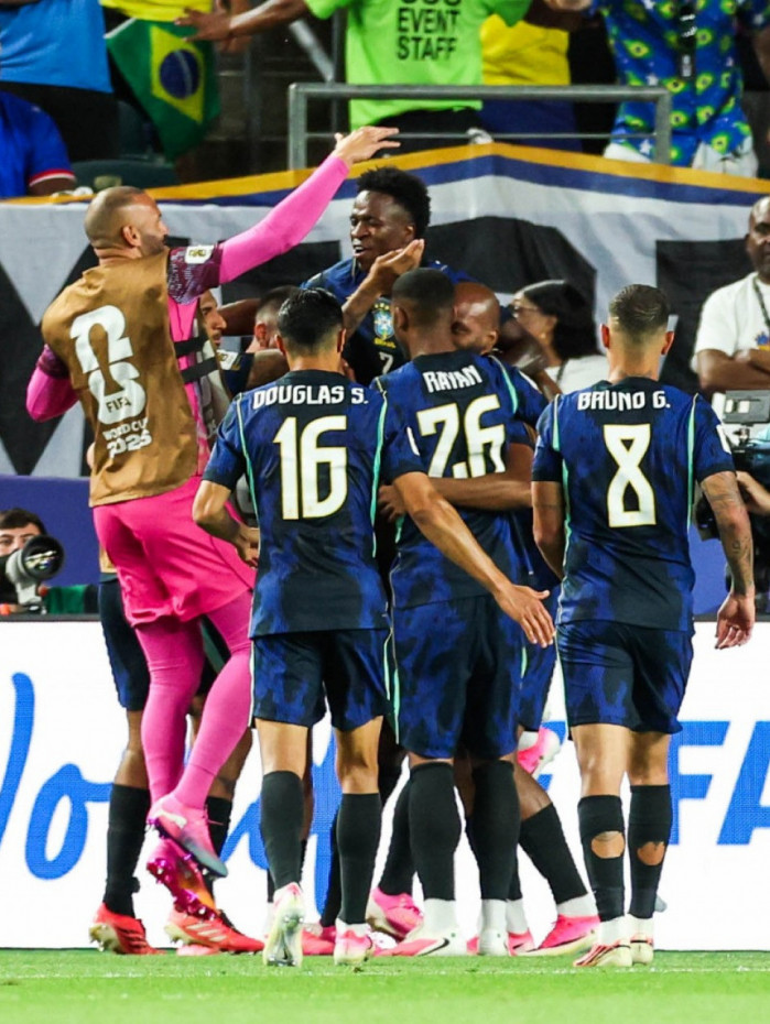 Brasil garantiu lideran&ccedil;a do grupo ap&oacute;s vencer o Haiti
