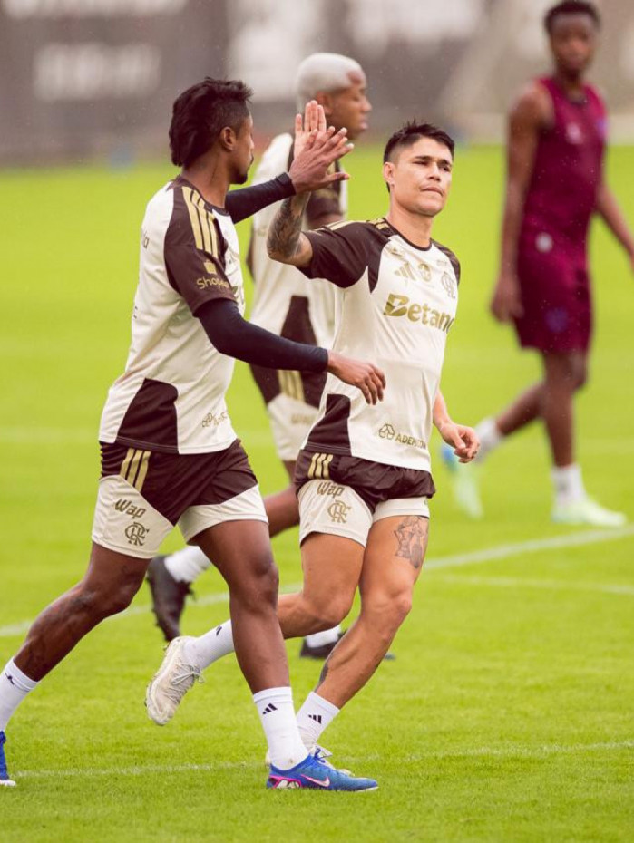 Bruno Henrique e Luiz Ara&uacute;jo devem ser titulares em amistoso contra River Plate, em Portugal