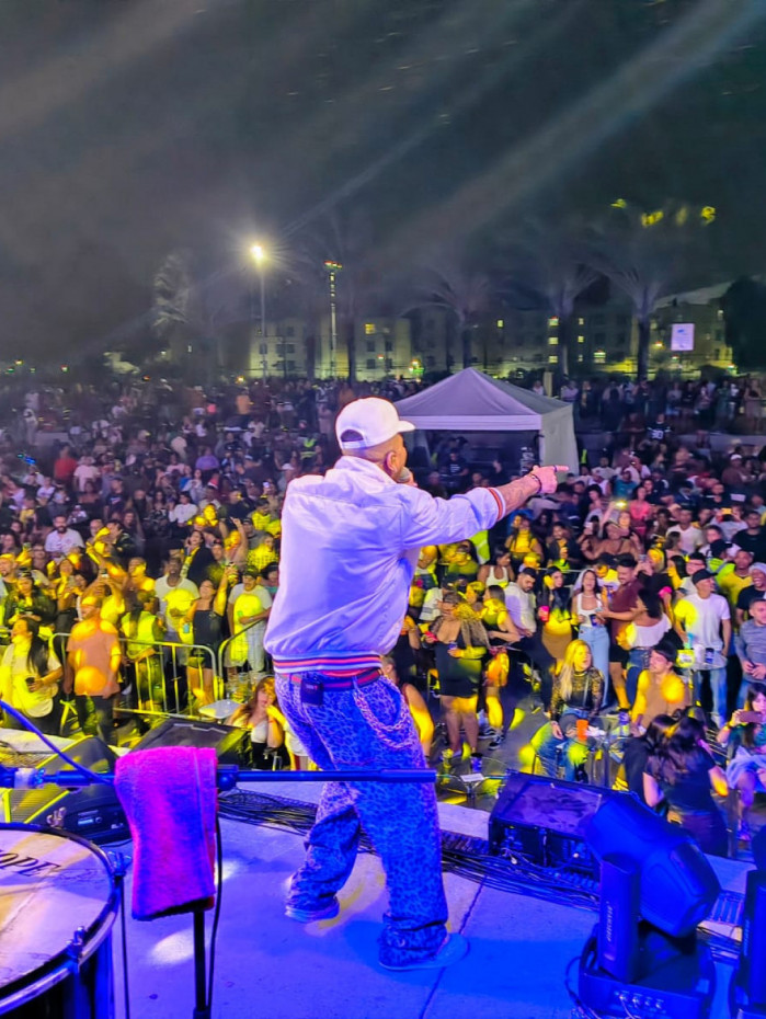 Swing & Simpatia agita p&uacute;blico no Parque Madureira em festa do Jornal O Dia