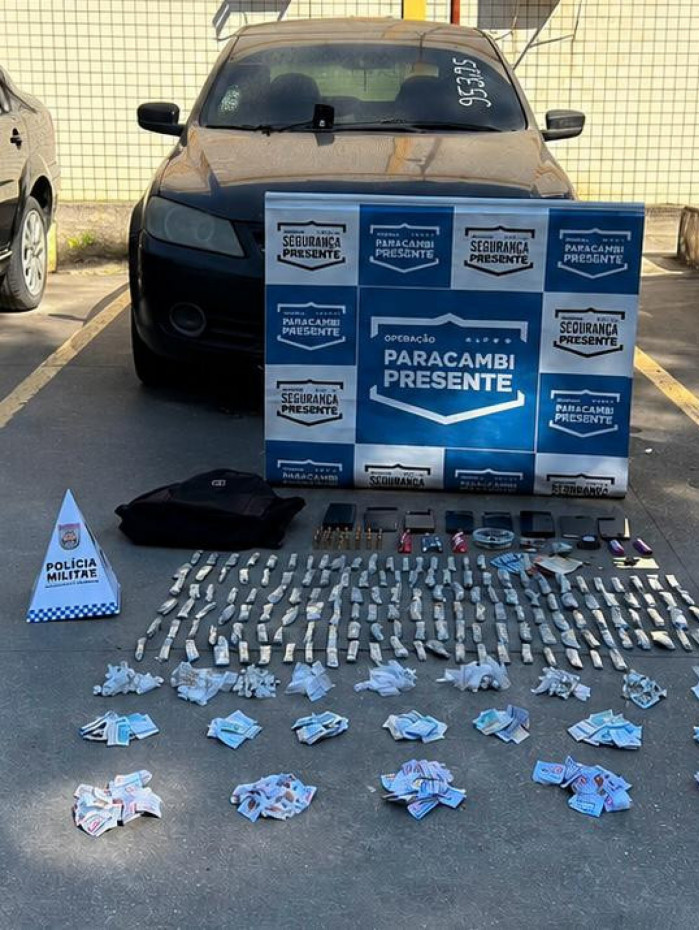 Material apreendido pela Pol&iacute;cia Militar em Paracambi