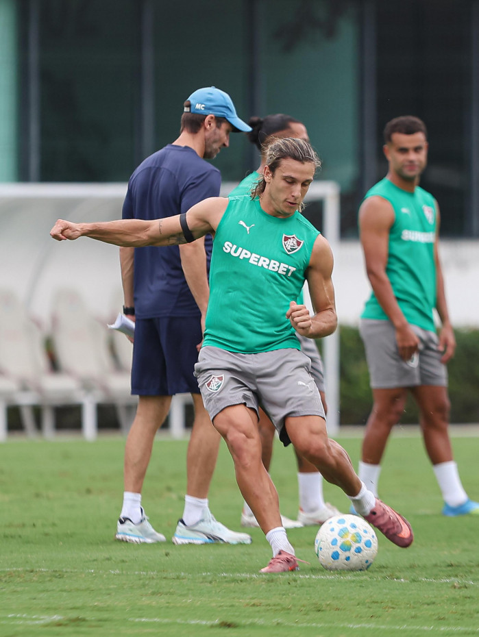 Cabobbio em treino do Fluminense