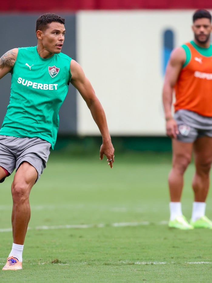 Thiago Silva chegou para consertar a defesa tricolor e para ser um l&iacute;der desse elenco, que conta com jogadores experientes, como Hulk