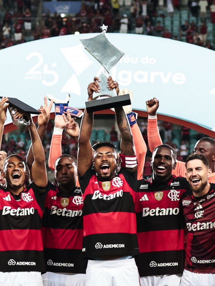 Flamengo &eacute; o campe&atilde;o do Trof&eacute;u Algarve